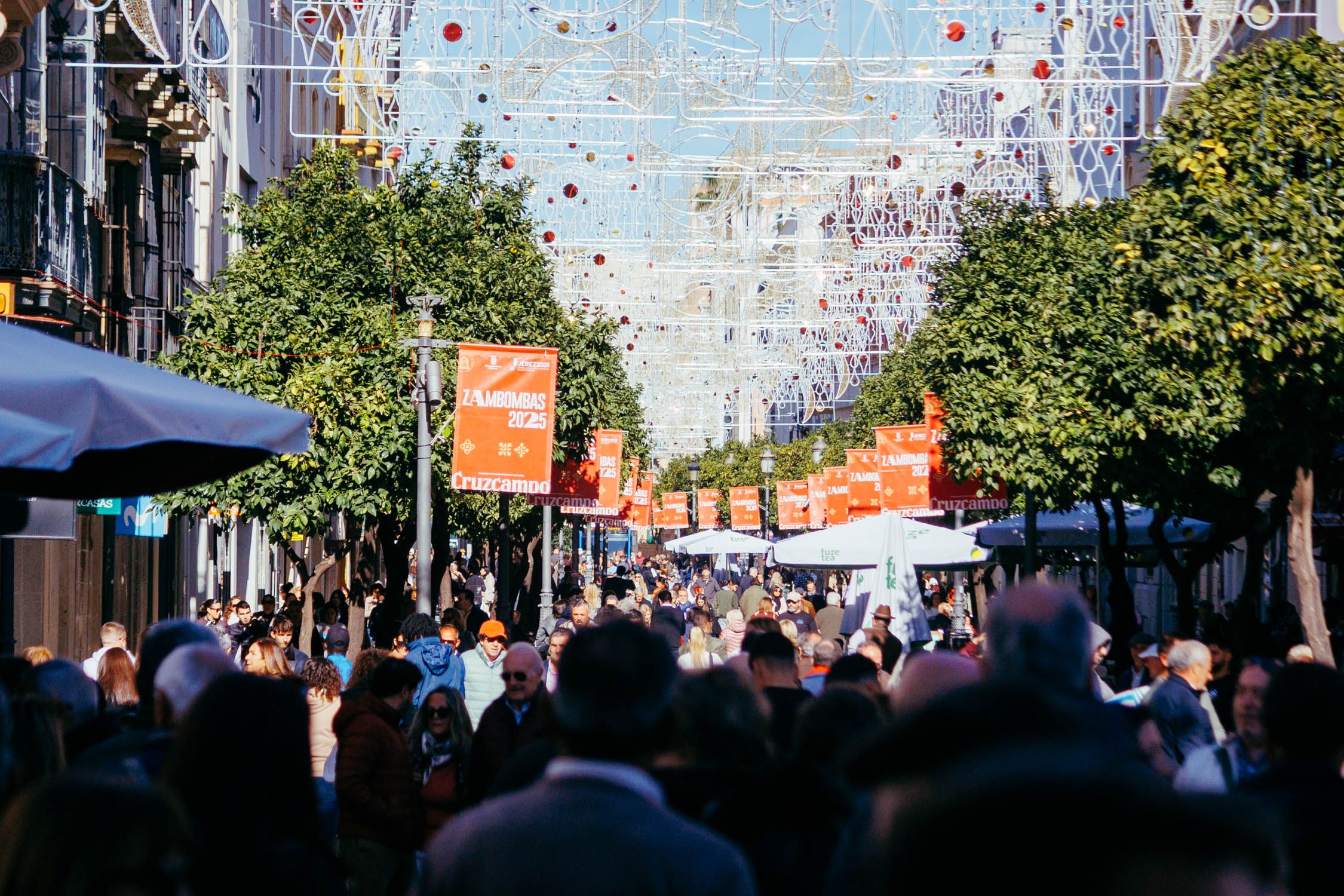La calle Larga en el primer día de Zambombas. La calle Larga en el primer día de Zambombas.