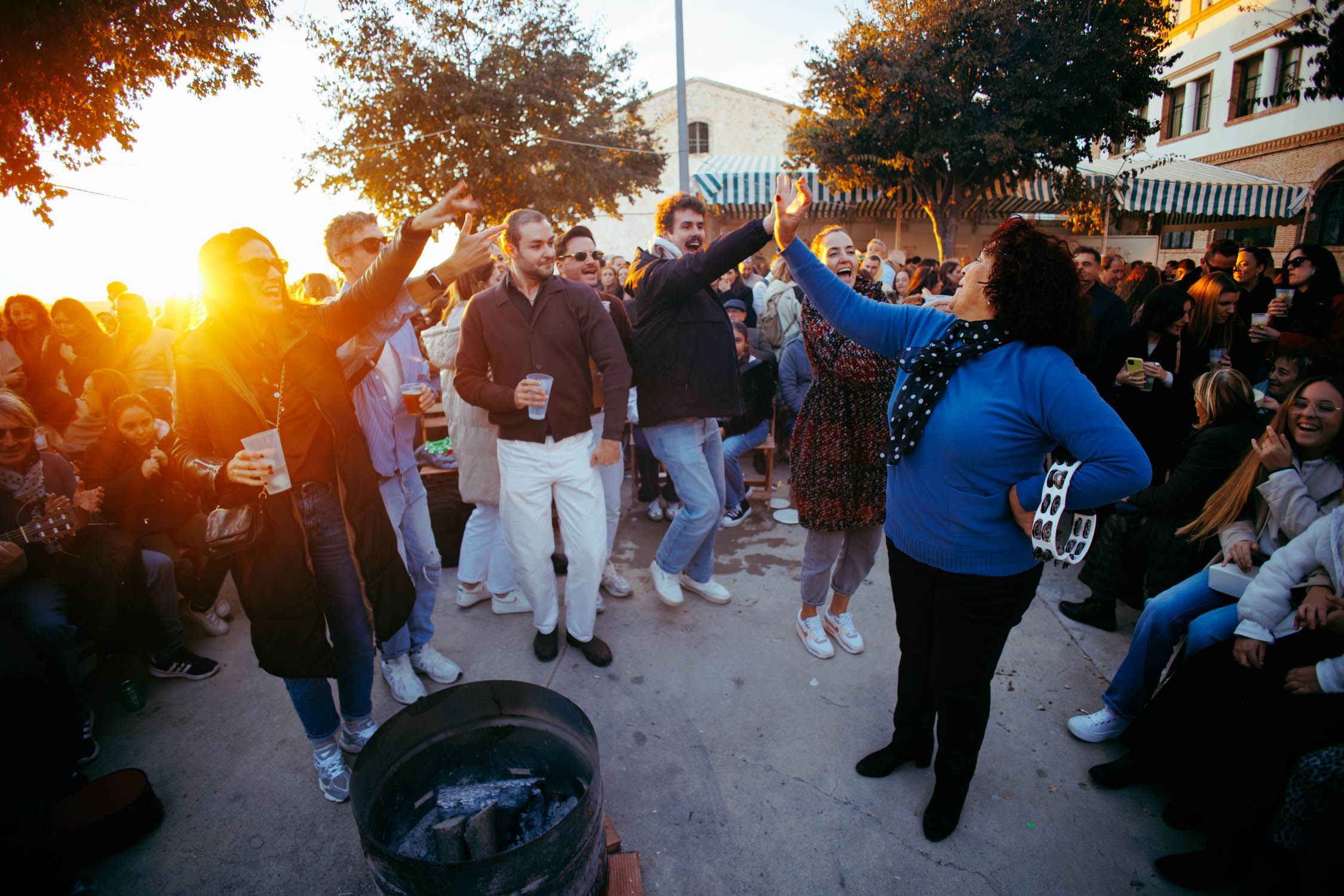 Zambomba de la hermandad del Cristo de la Expiración 