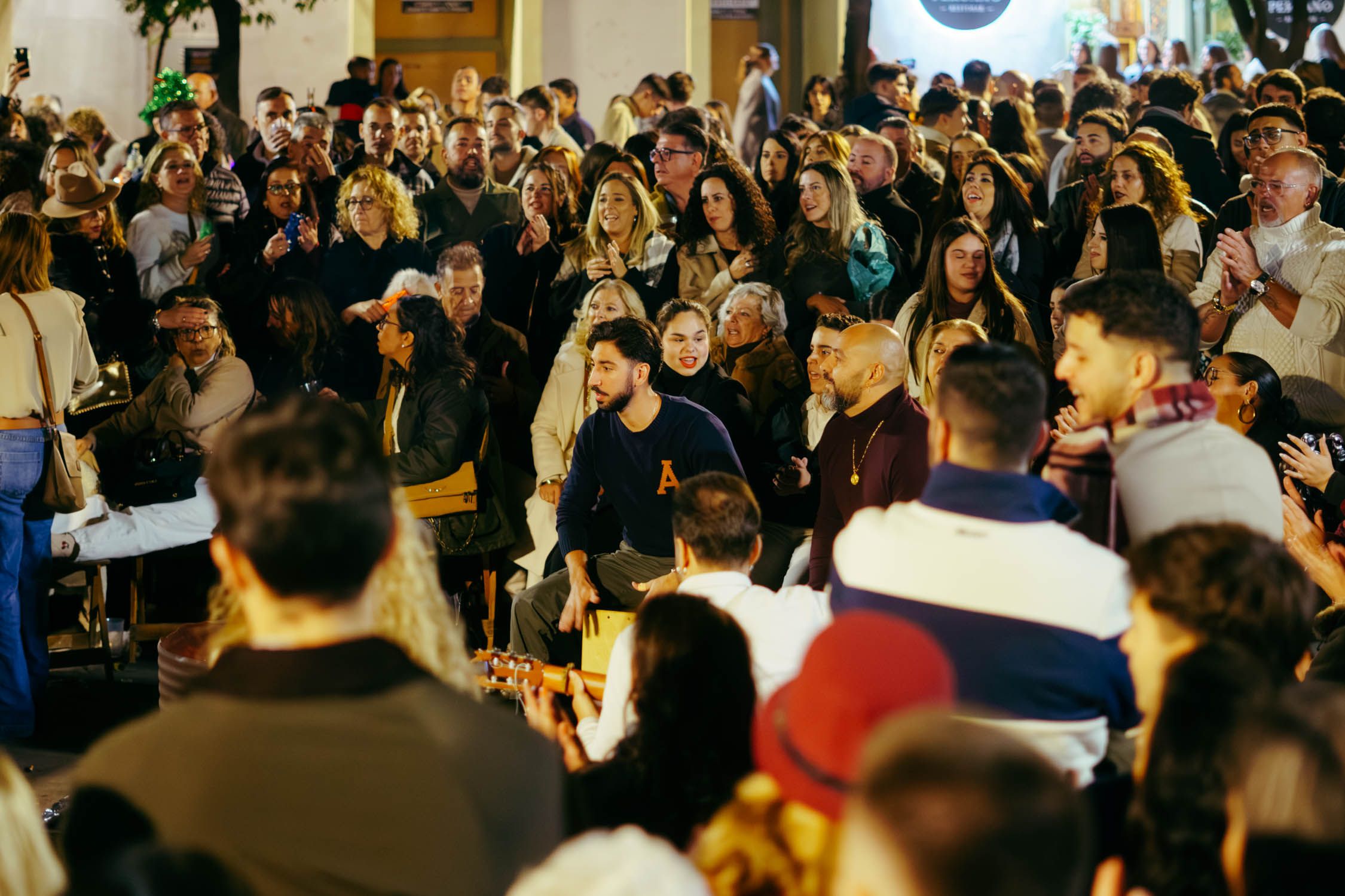 Zambomba de la hermandad del Nazareno
