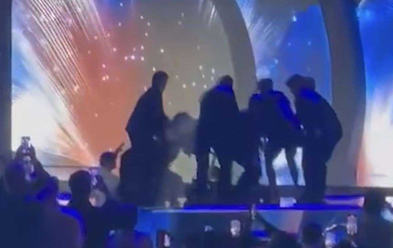 Evacuación de Miss Jamaica.