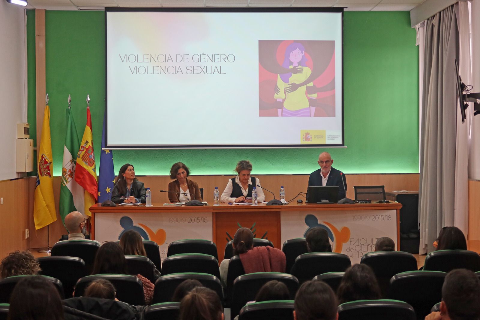 Una charla sobre violencia machista en la UCA en una edición pasada. Una charla sobre violencia machista en la UCA en una edición pasada.