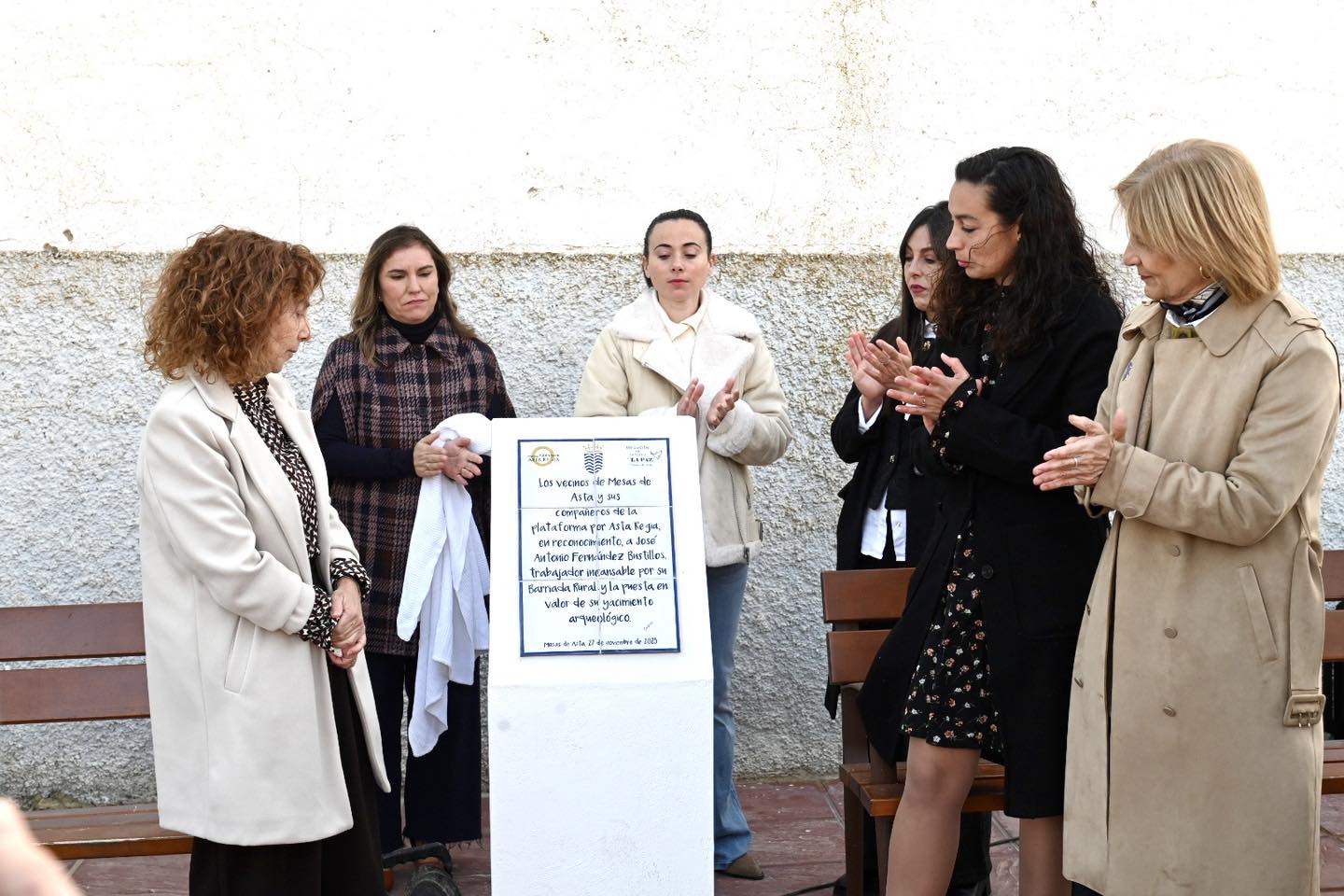 Inauguración del monolito conmemorativo en Mesas de Asta en Jerez.