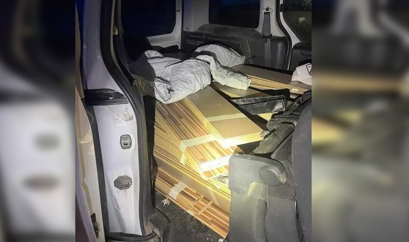 Interior del coche del conductor que iba drogado. 16x9