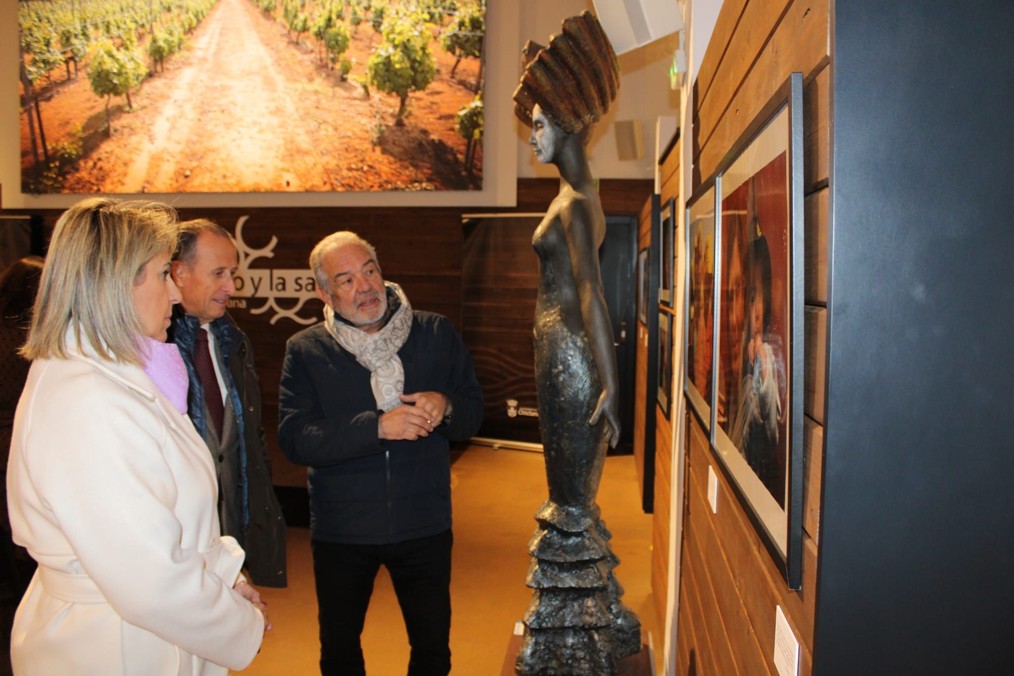 Inauguración de la exposición de Francisco Magallón en Chiclana.