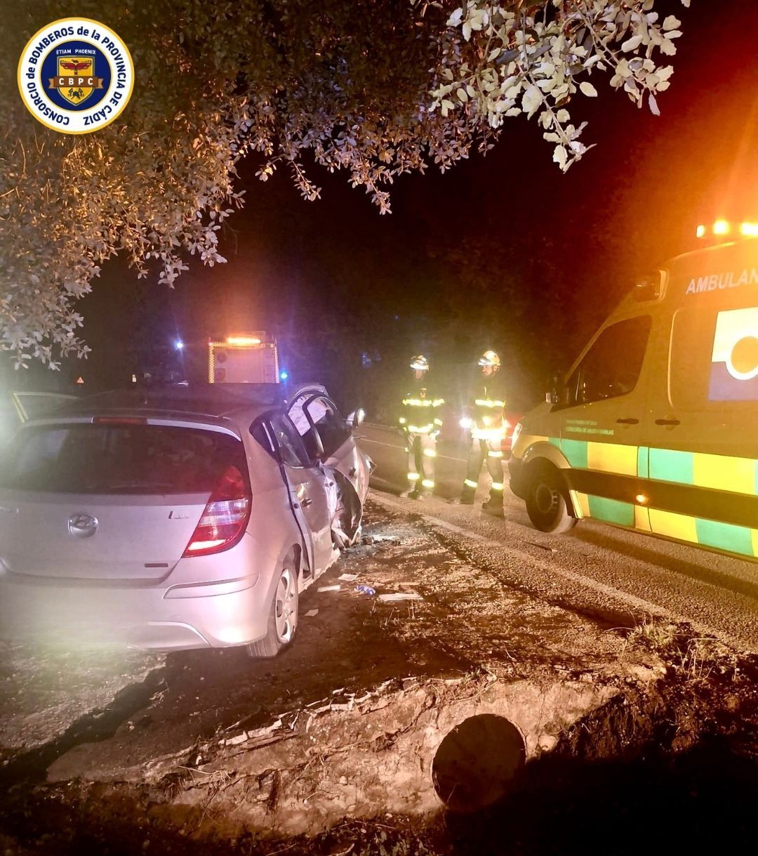 Un momento de la actuación de Bomberos.