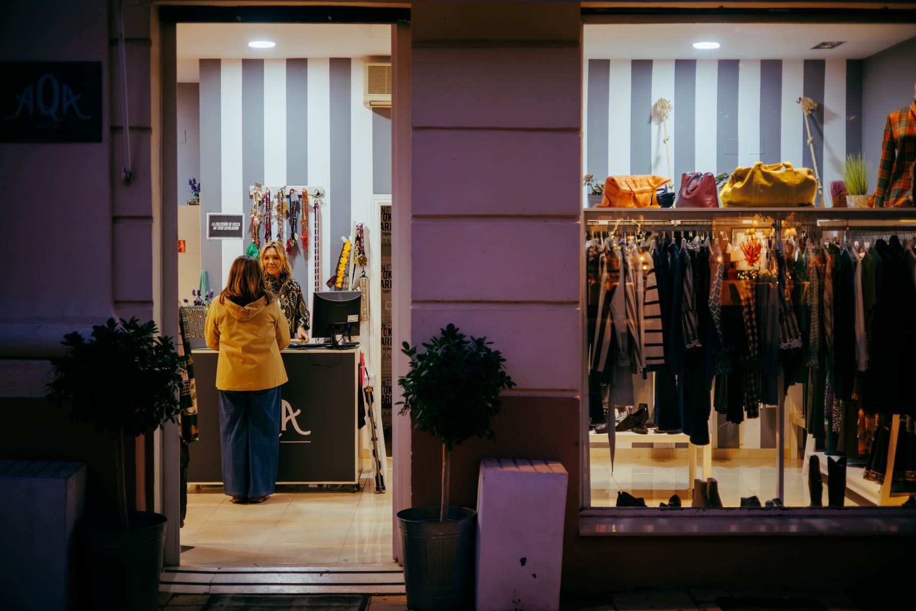 Escaparate de la tienda Acqua, en Jerez.