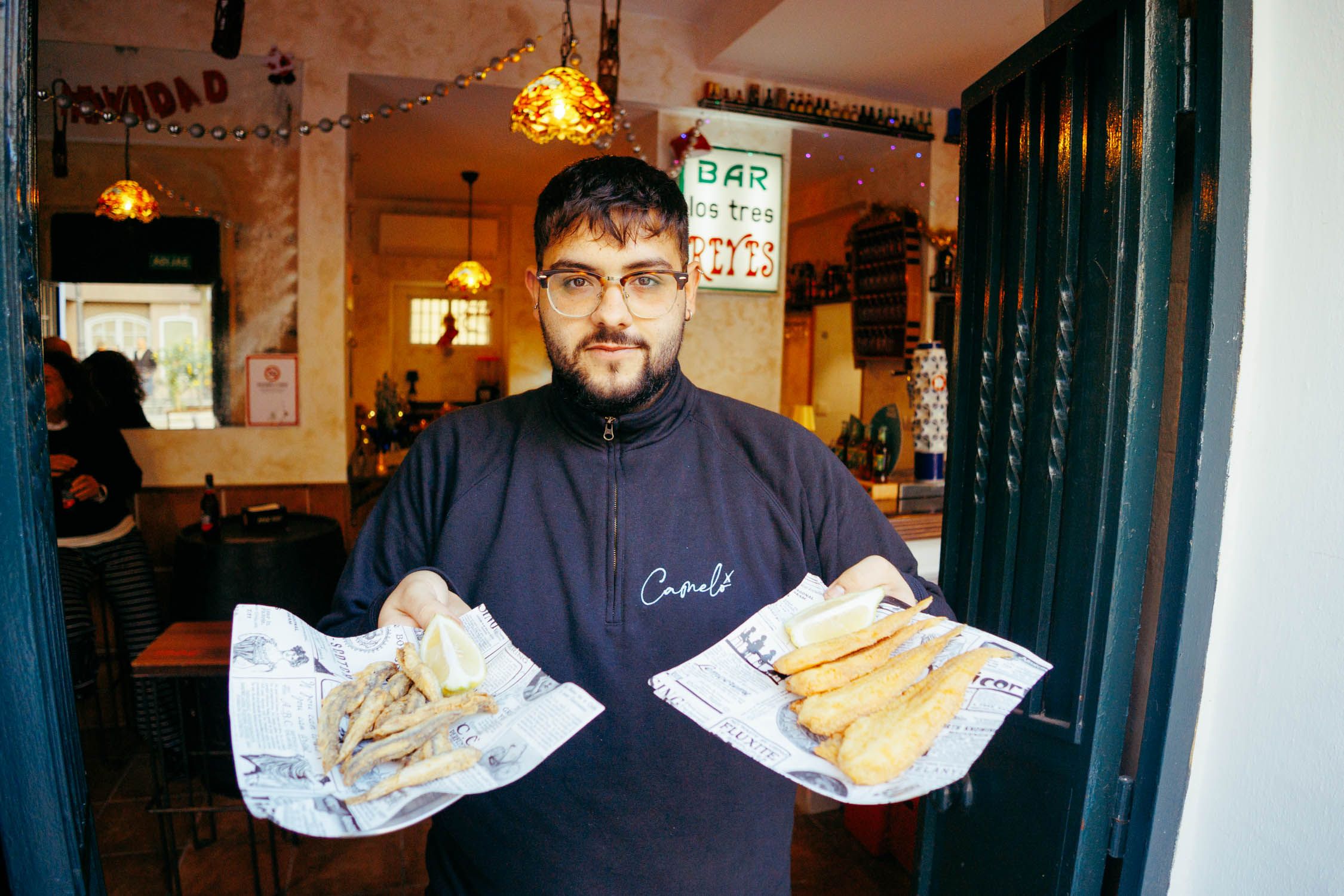 El pescaíto frito, uno de los grandes alicientes de Los Tres Reyes.