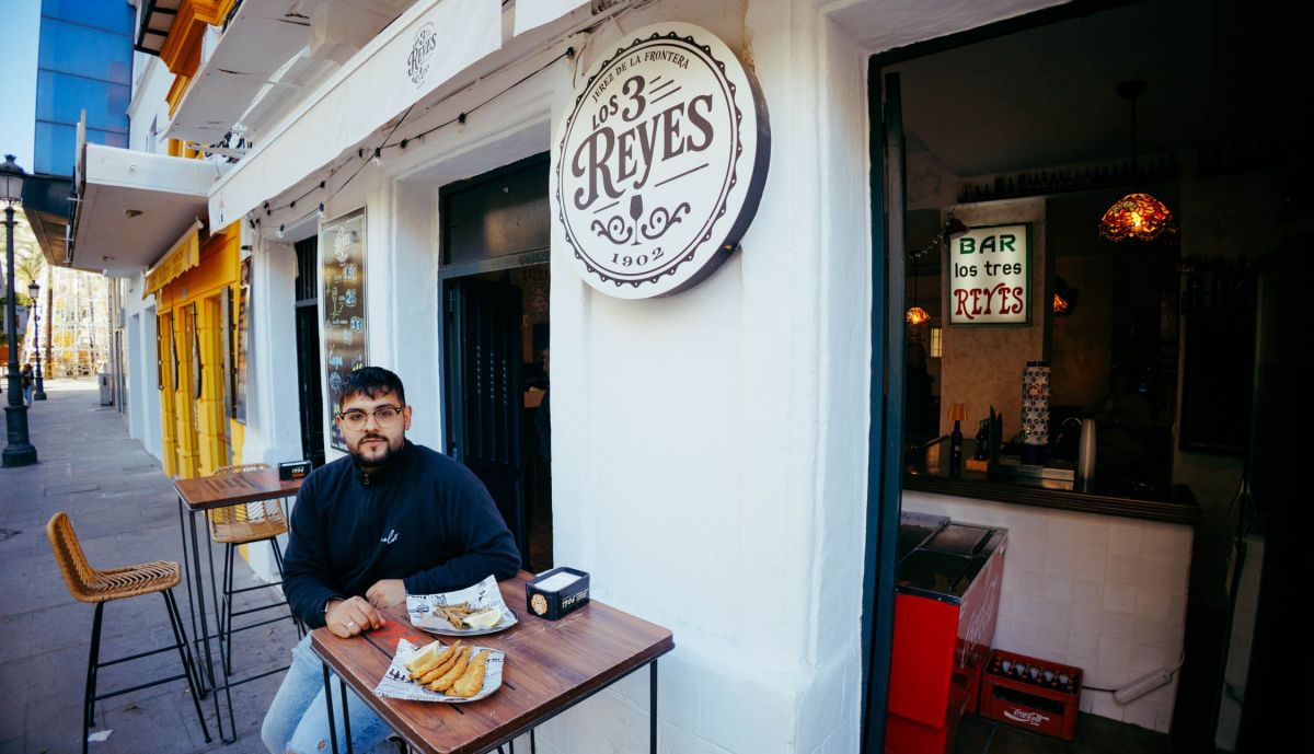 PESCADO FRITO LOS TRES REYES 13