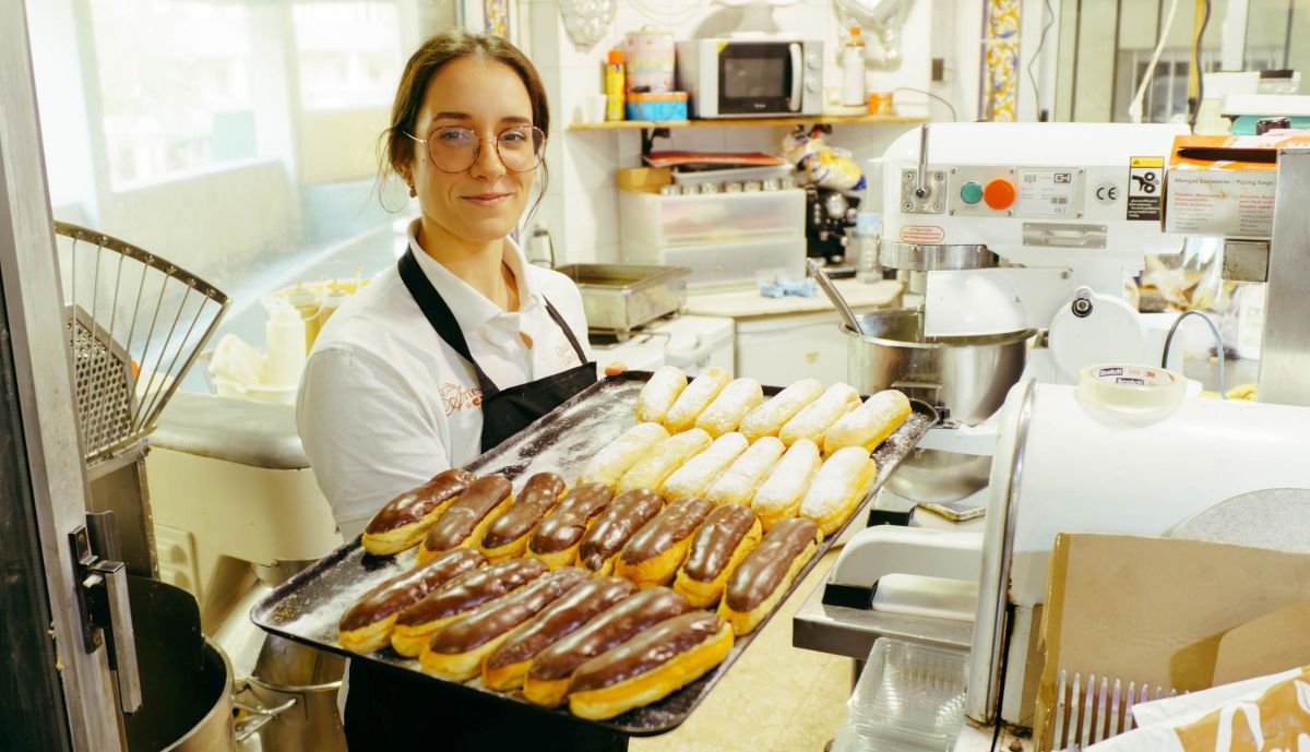 PANADERIA EL ARTESANO 25