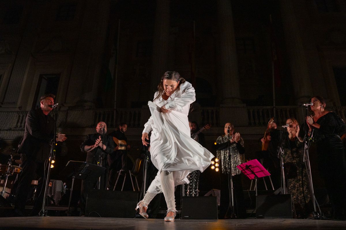 María Moreno, en su segunda actuación con el grupo Puro Cádiz.