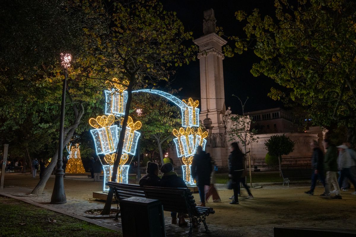 El alumbrado de Navidad en la plaza de España.