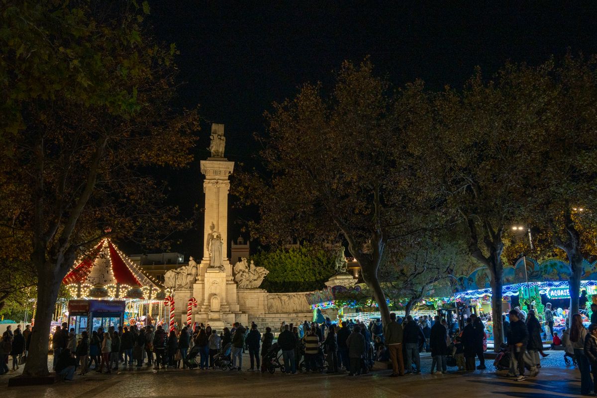 El alumbrado de Navidad en la plaza de España.