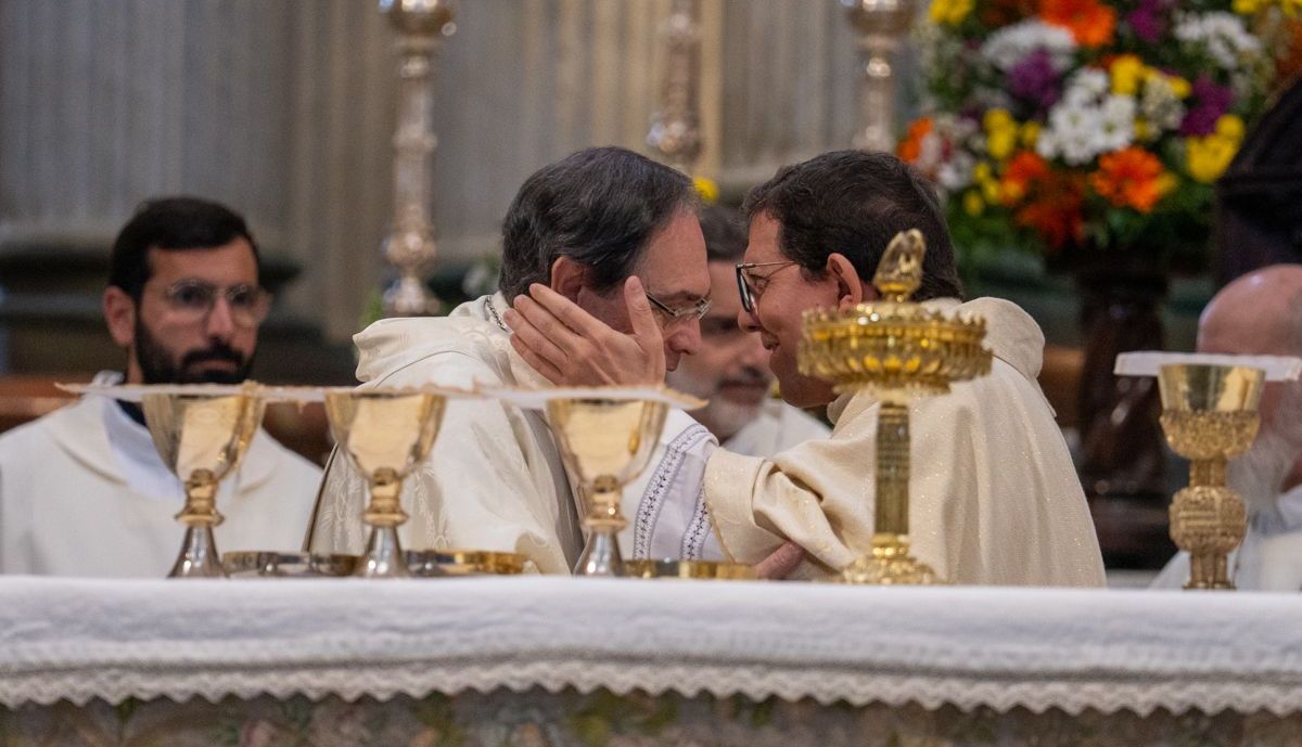 Administrador episcopal ha presidido su primera misa en la Catedral de Cadiz   Monseñor Ramón Valdivia 34