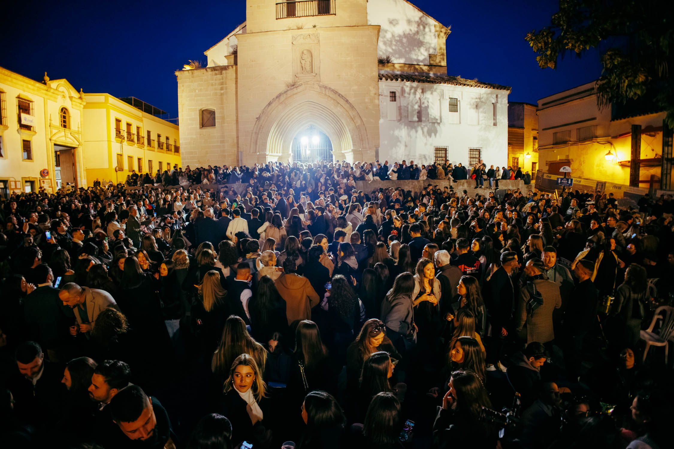 La Zambomba de la Hermandad de las Tres Caídas