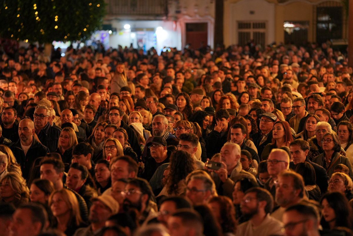 El encendido del alumbrado de San Fernando para la Navidad de 2025, en imágenes.