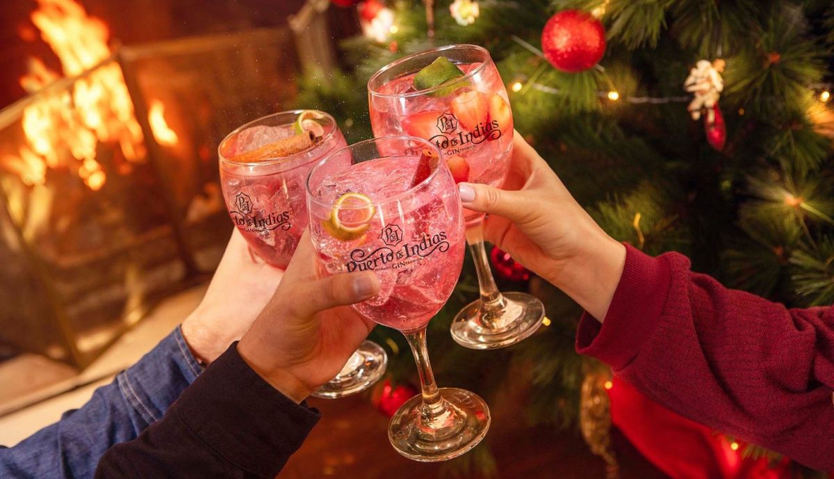 Un brindis con Puerto de Indias.