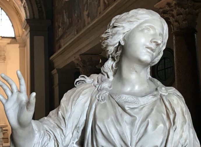 Escultura de santa Bibiana. 