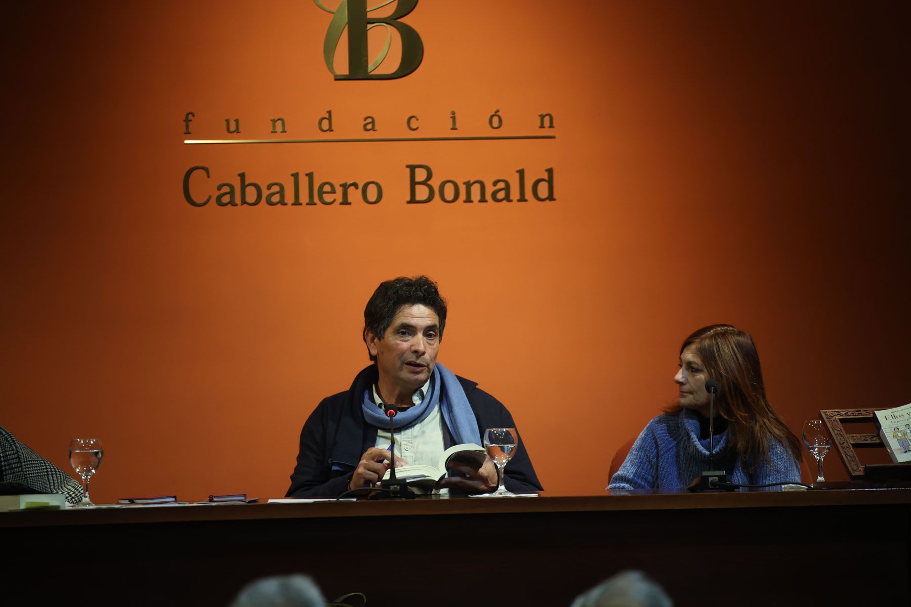 Presentación de 'Ellos y ellas', de Manuel Bernal, en la Fundación Caballero Bonald.