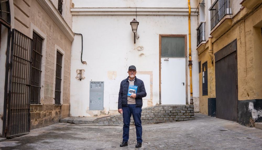 Hablamos de la Guardia Municipal y sereno de cádiz Jose R Fernandez López 8