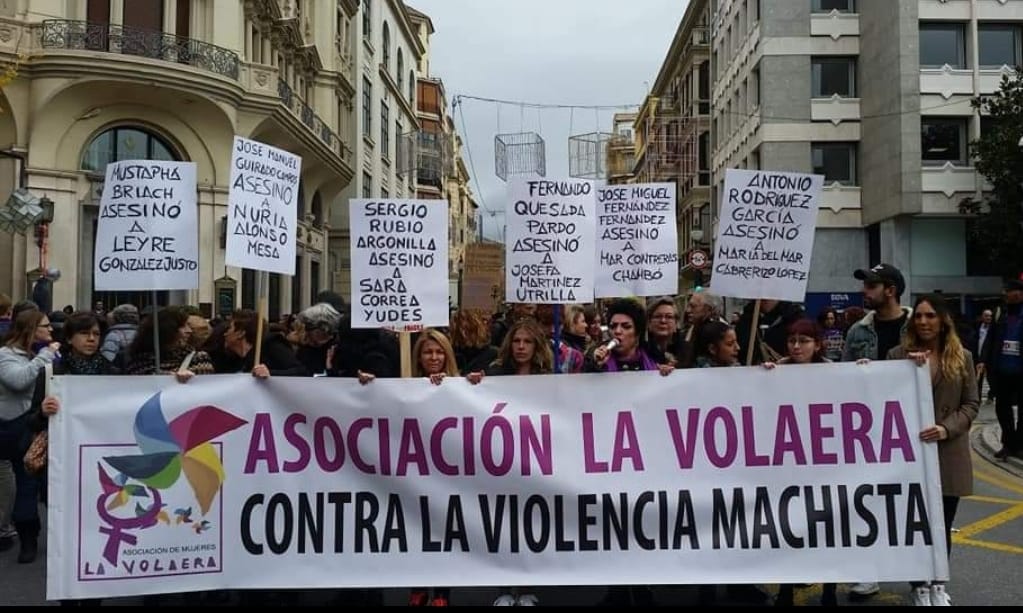 Una manifestación de la asociación La Volaera.
