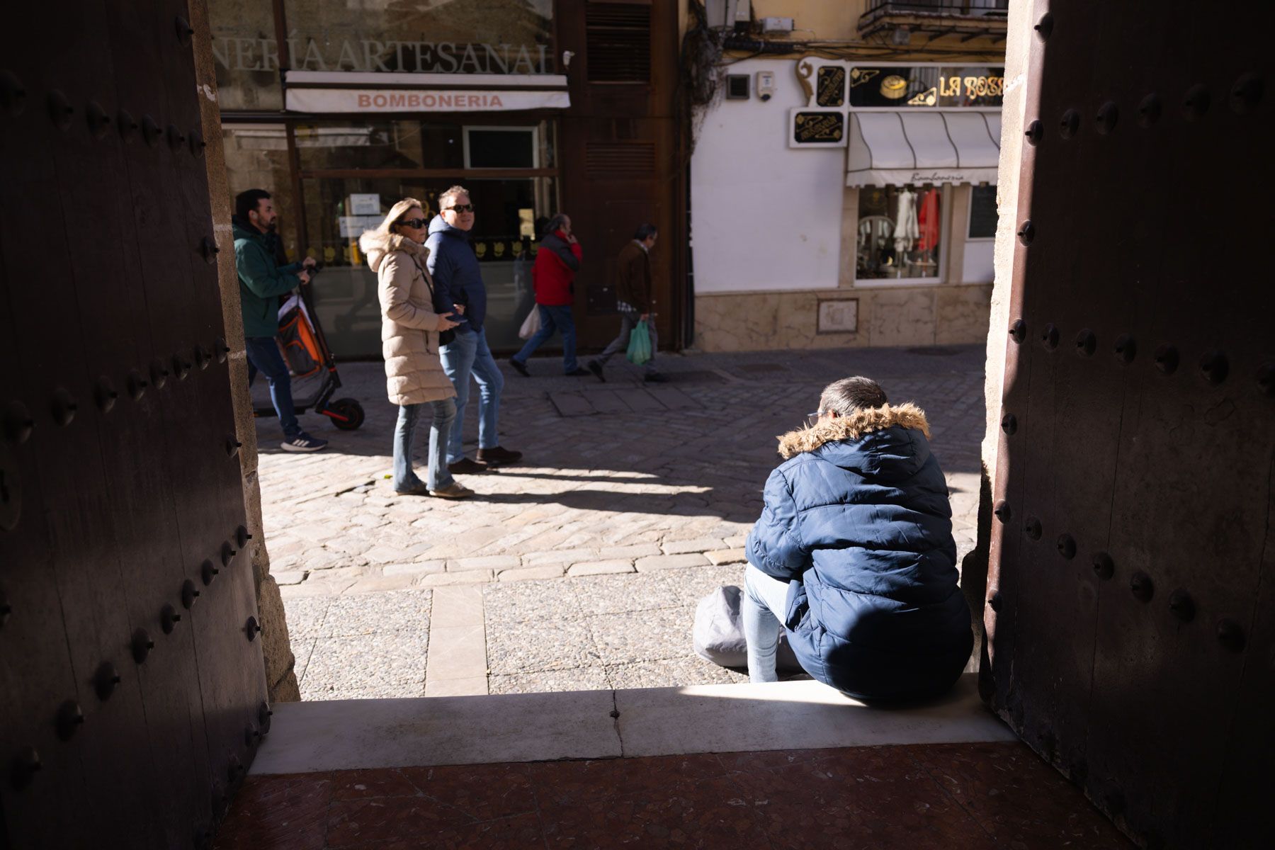 José, una persona sin hogar por las calles de Jerez. José, una persona sin hogar por las calles de Jerez.
