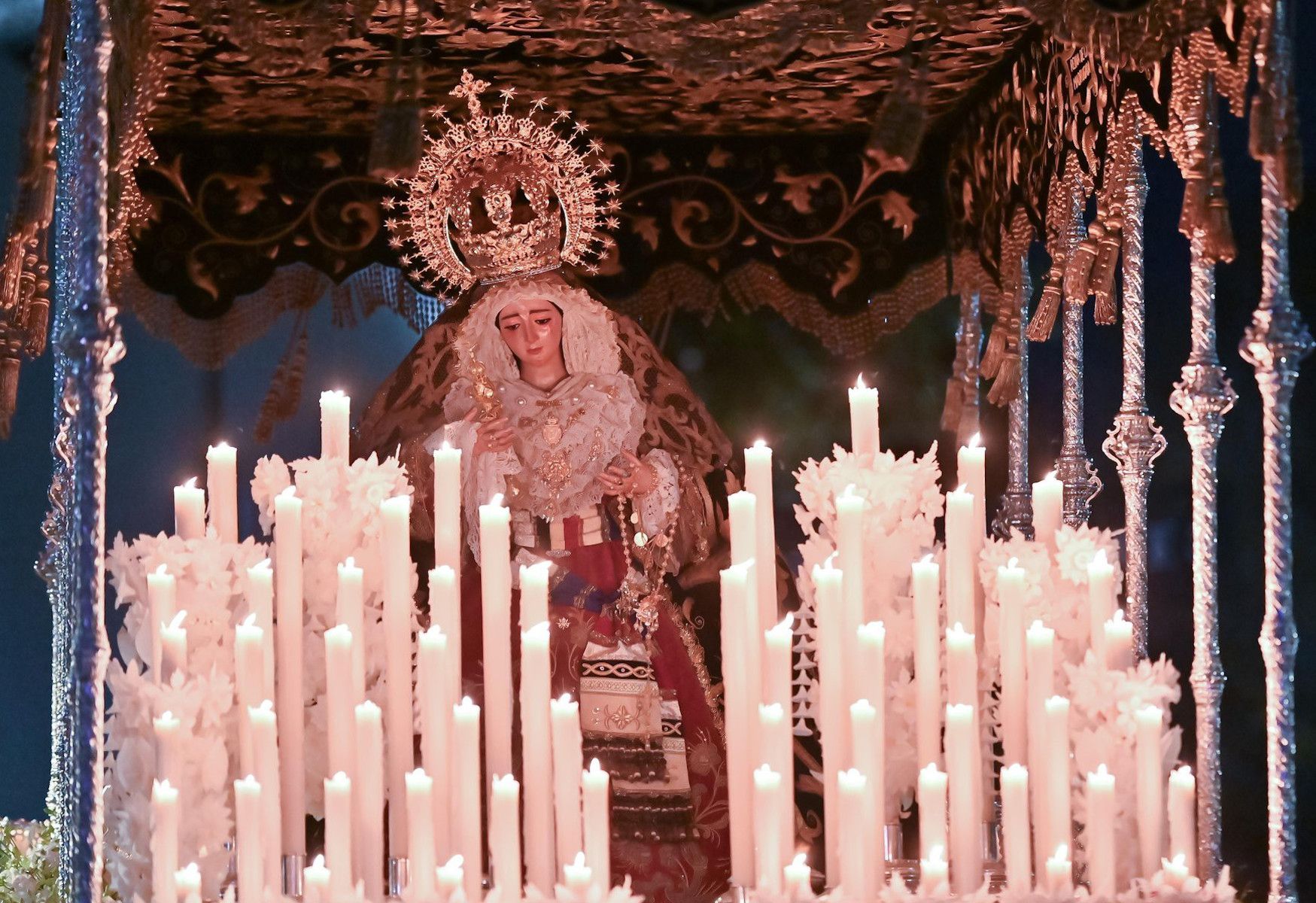 La Virgen de los Dolores, Alcaldesa perpetua de Tomares.