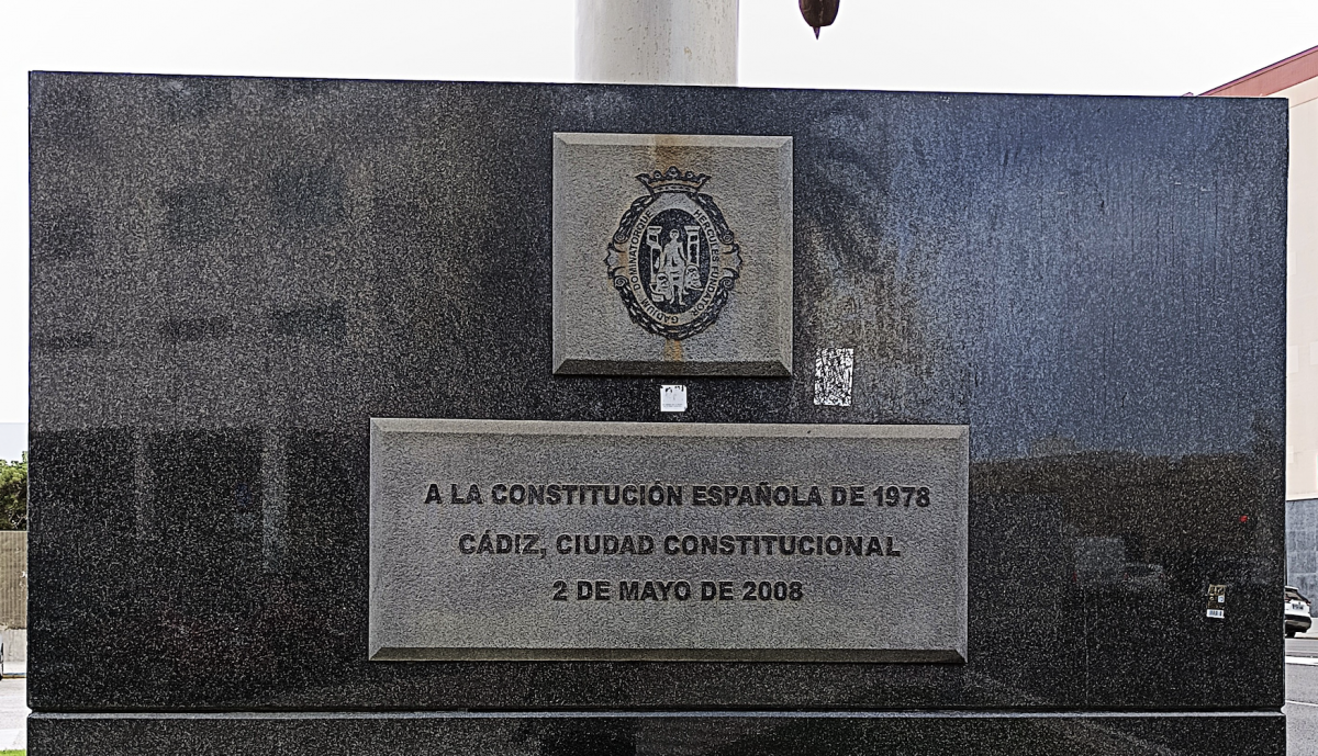Monumento a la Constitución de 1978, placa conmemorativa.
