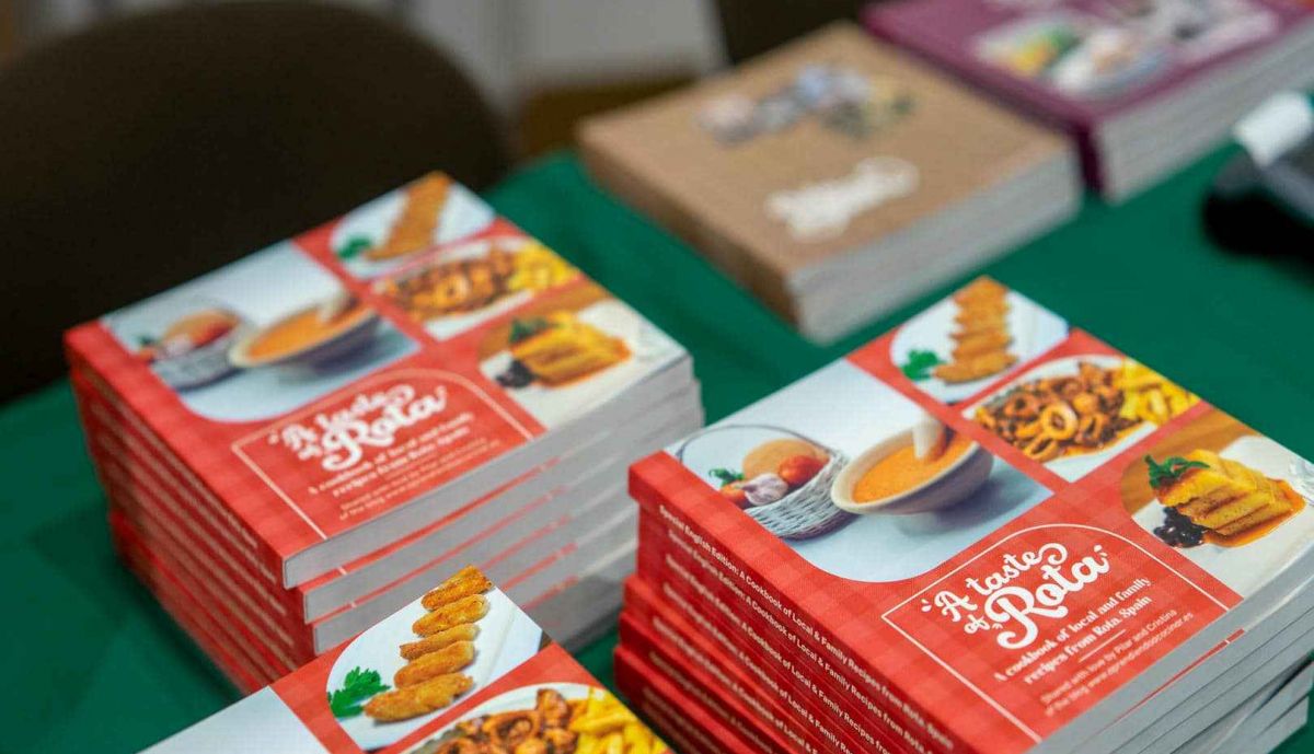 Ejemplares de 'A Taste of Rota'.