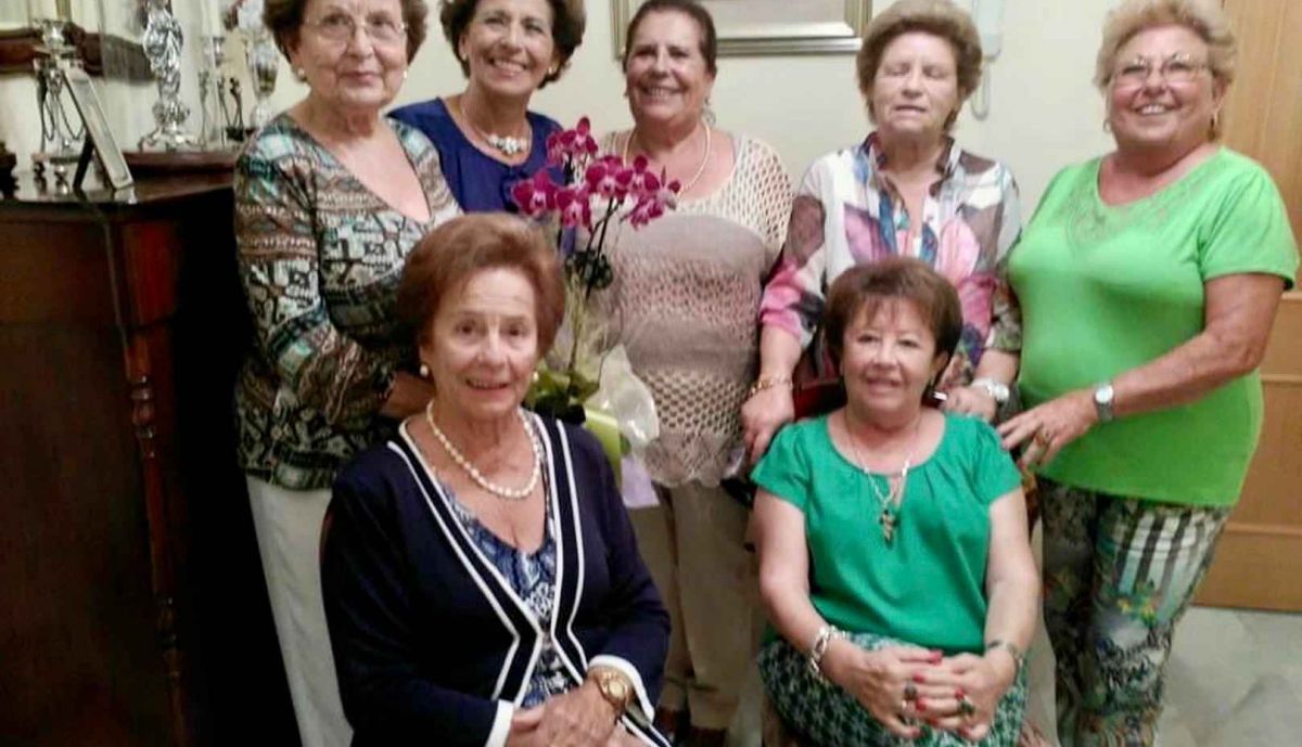 Varias componentes de las familias roteñas herederas de las tradiciones gastronómicas.