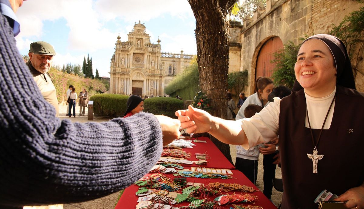 Una imagen del pasado mercadillo navideño que formó parte de una exitosa propuesta de La Cartuja para la Navidad.