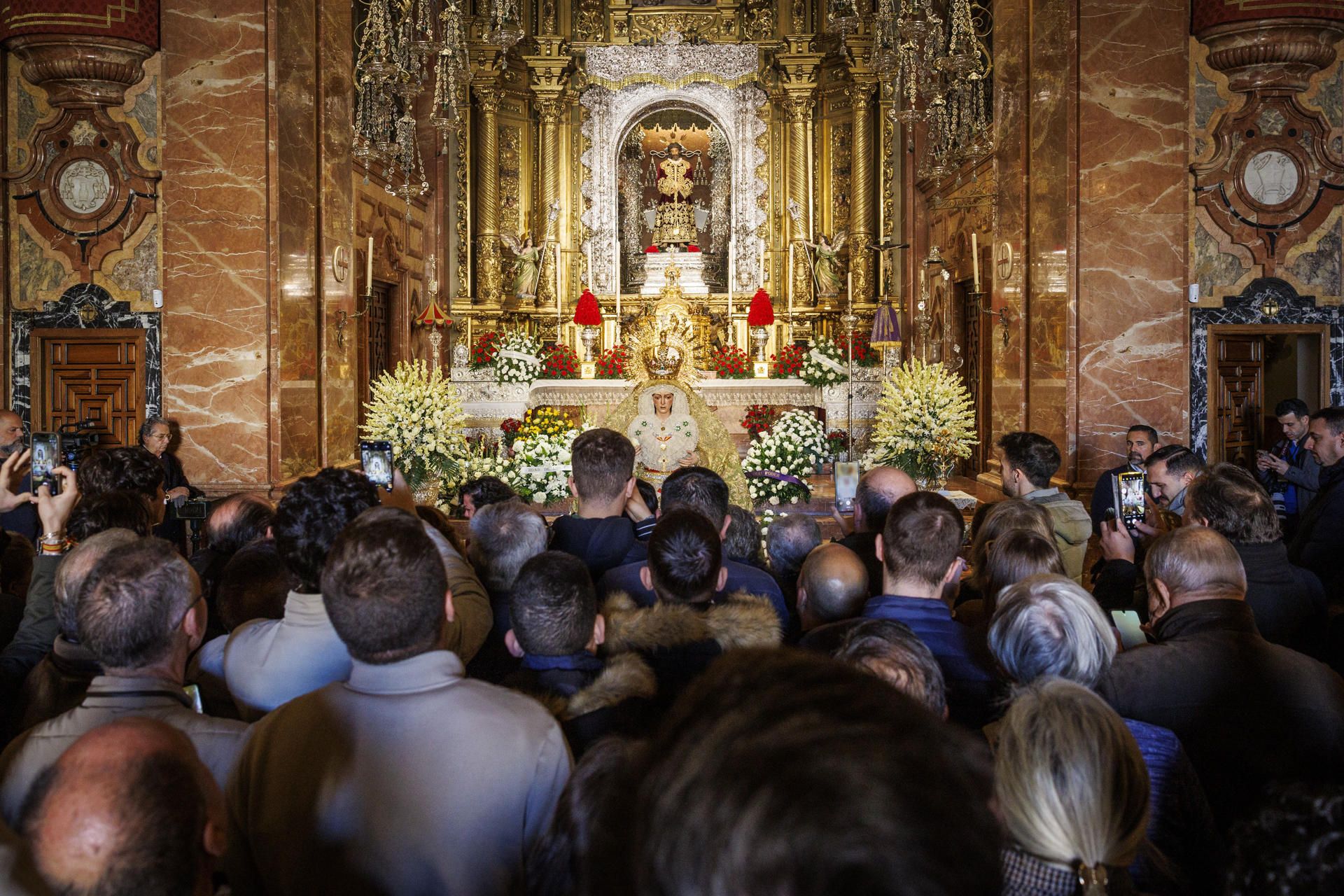 La Macarena en el regreso a su basílica.