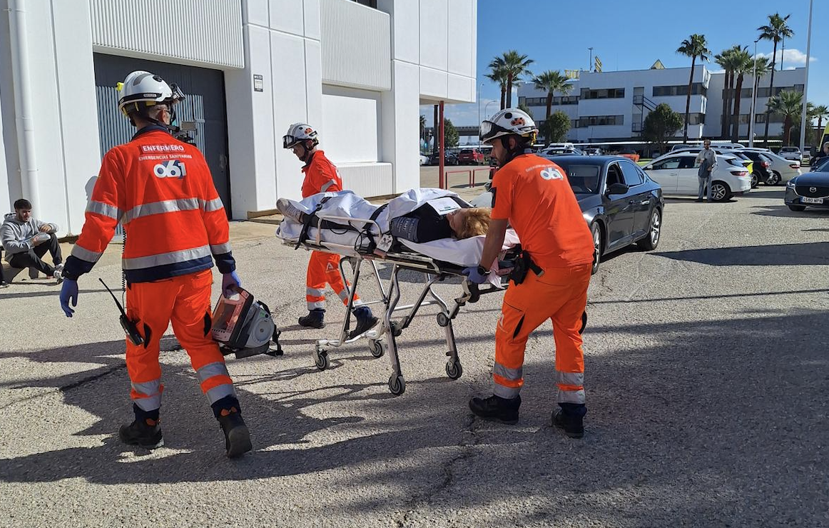 Sanitarios del 061. Sanitarios del 061.