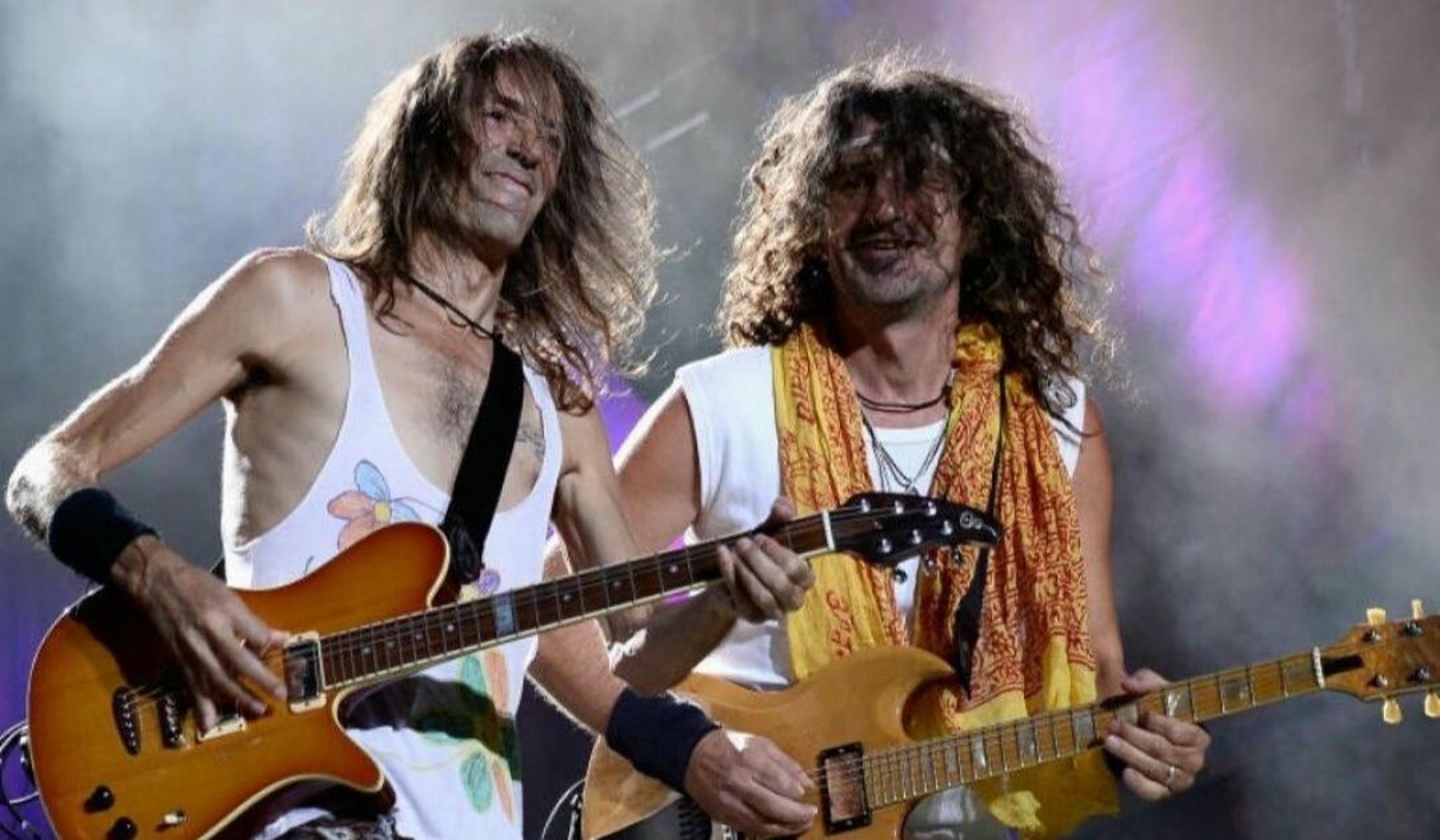 Iñaki Antón 'Uoho', con Robe Iniesta. Iñaki Antón 'Uoho', con Robe Iniesta.