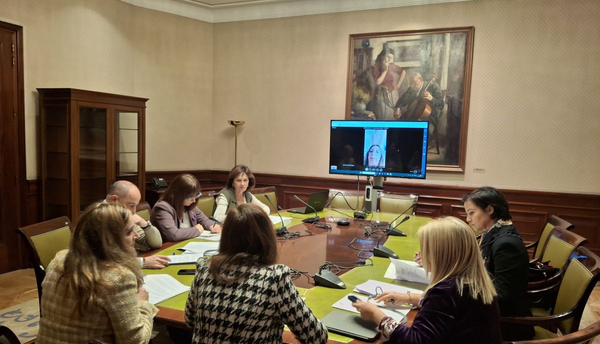 Las representantes de Uniper, durante la reunión.