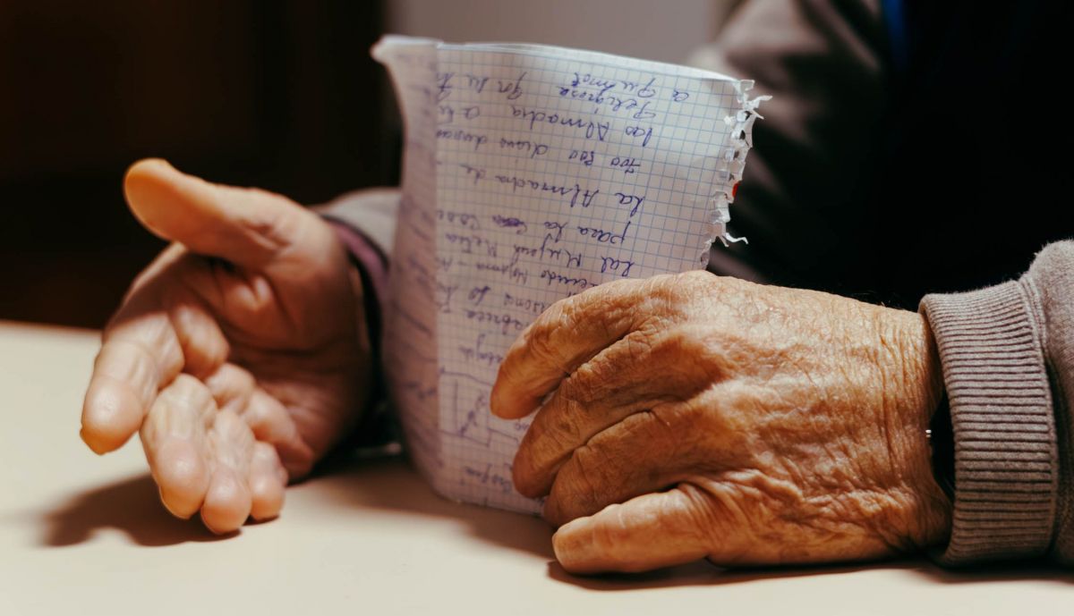 Hoja de notas del chiclanero sobre la historia de la almadraba.