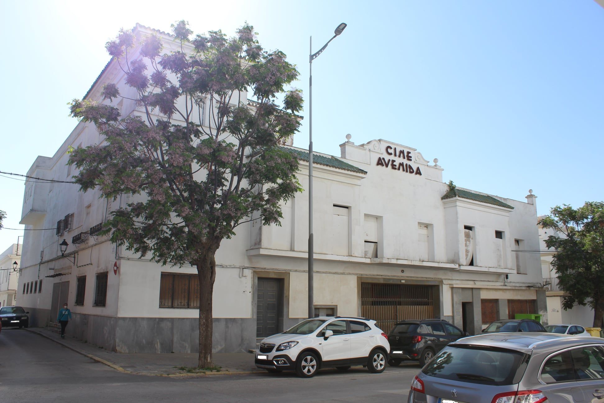 El Cine Avenida en Barbate, que se convertirá en un nuevo referente cultural. El Cine Avenida en Barbate, que se convertirá en un nuevo referente cultural.