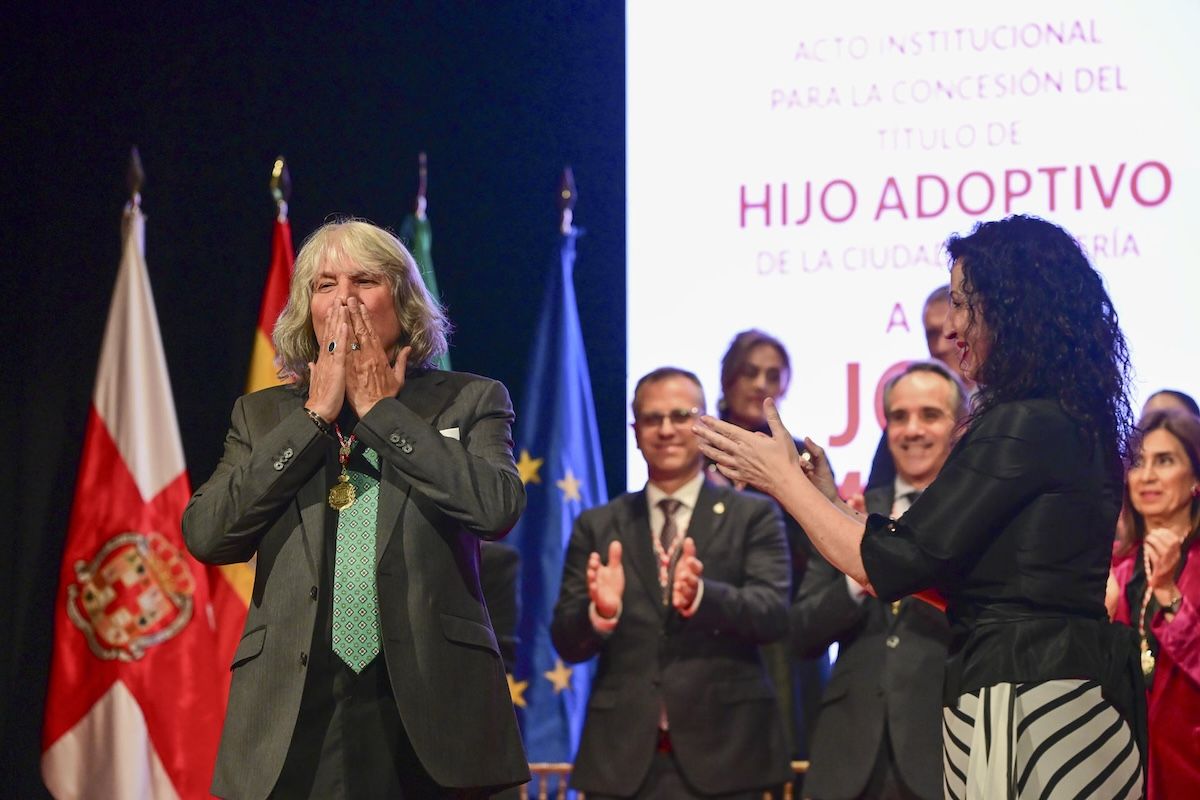 José Mercé, tras ser nombrado Hijo Adoptivo de Almería José Mercé, tras ser nombrado Hijo Adoptivo de Almería