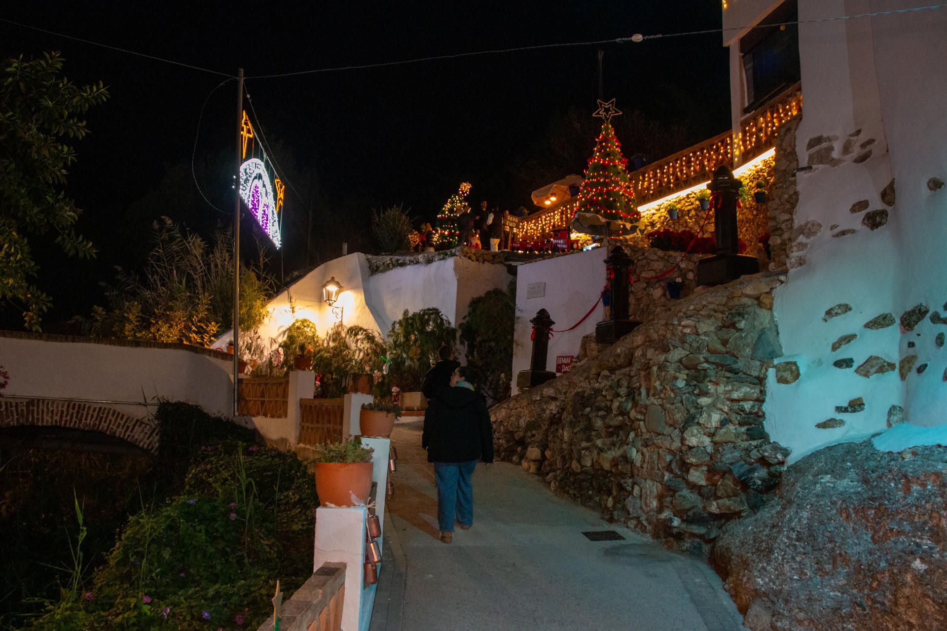 La Garnatilla, un anejo de Motril, tiene la Navidad más sostenible de Andalucía. La Garnatilla, un anejo de Motril, tiene la Navidad más sostenible de Andalucía.