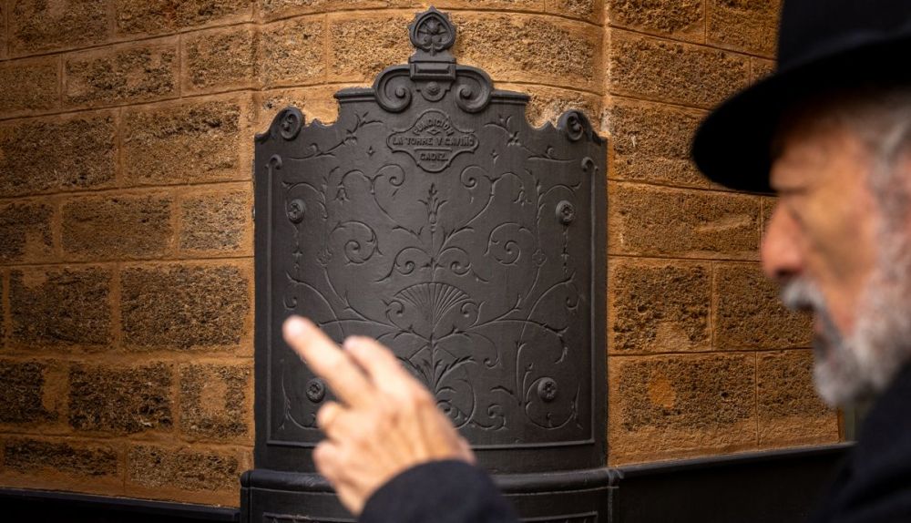 CAÑONES EN CADIZ C/ SAGASTA