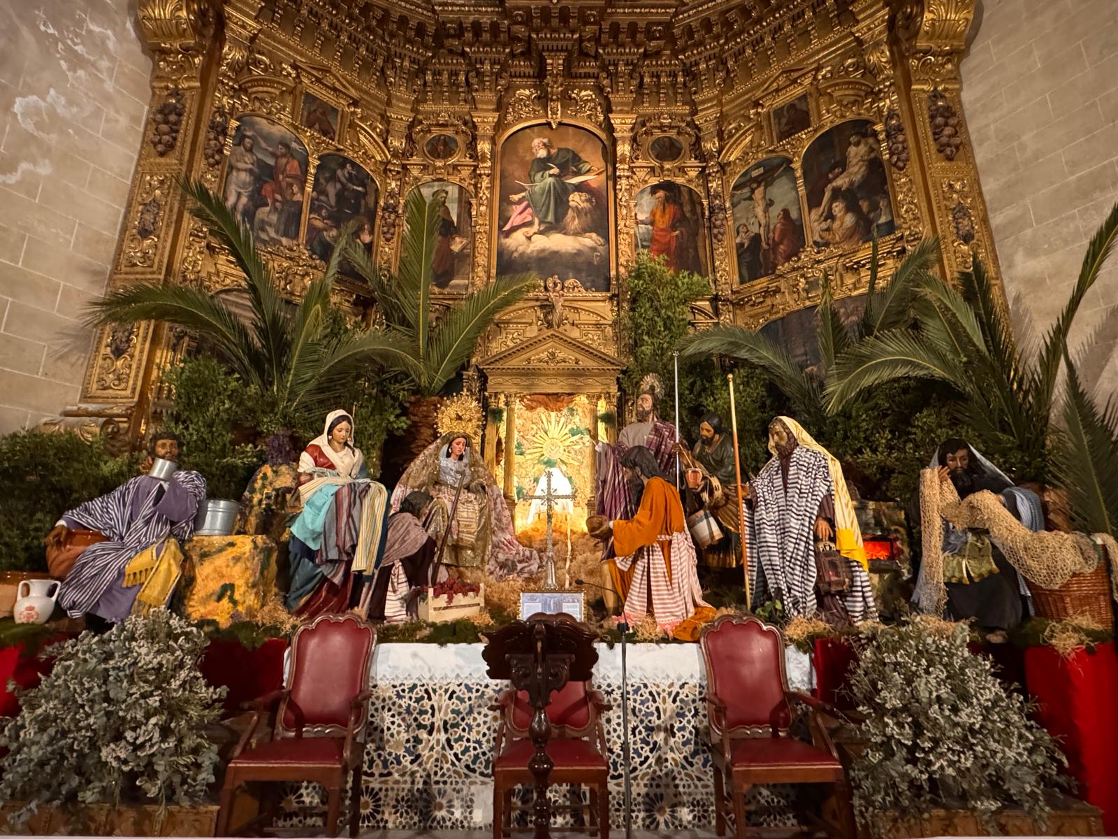 El Nacimiento instalado en el presbiterio de San Marcos. El Nacimiento instalado en el presbiterio de San Marcos.