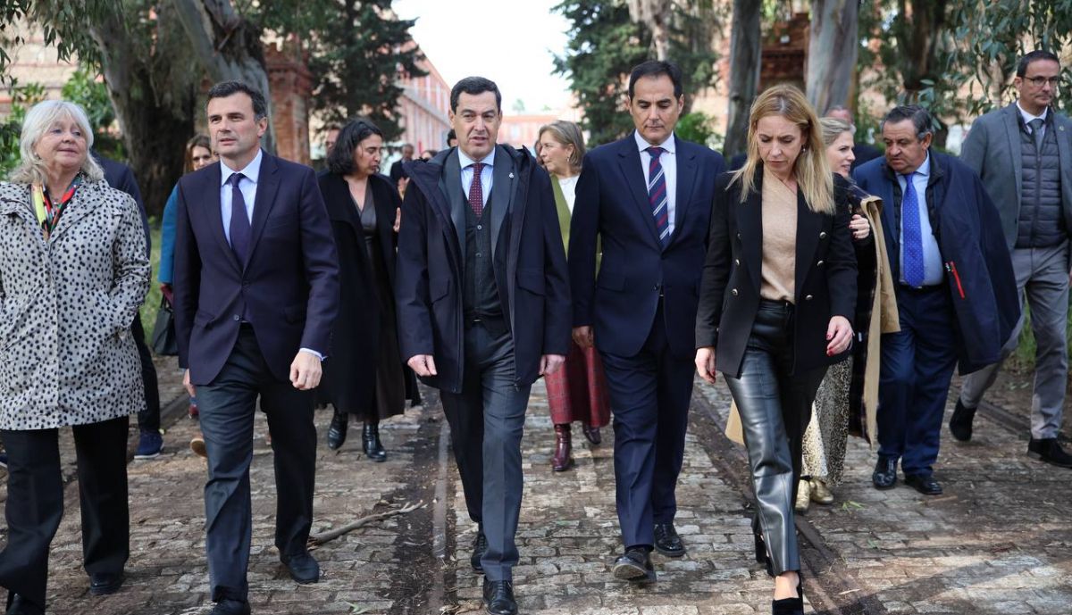 Juanma Moreno primera piedra ciudad justicia Cadiz