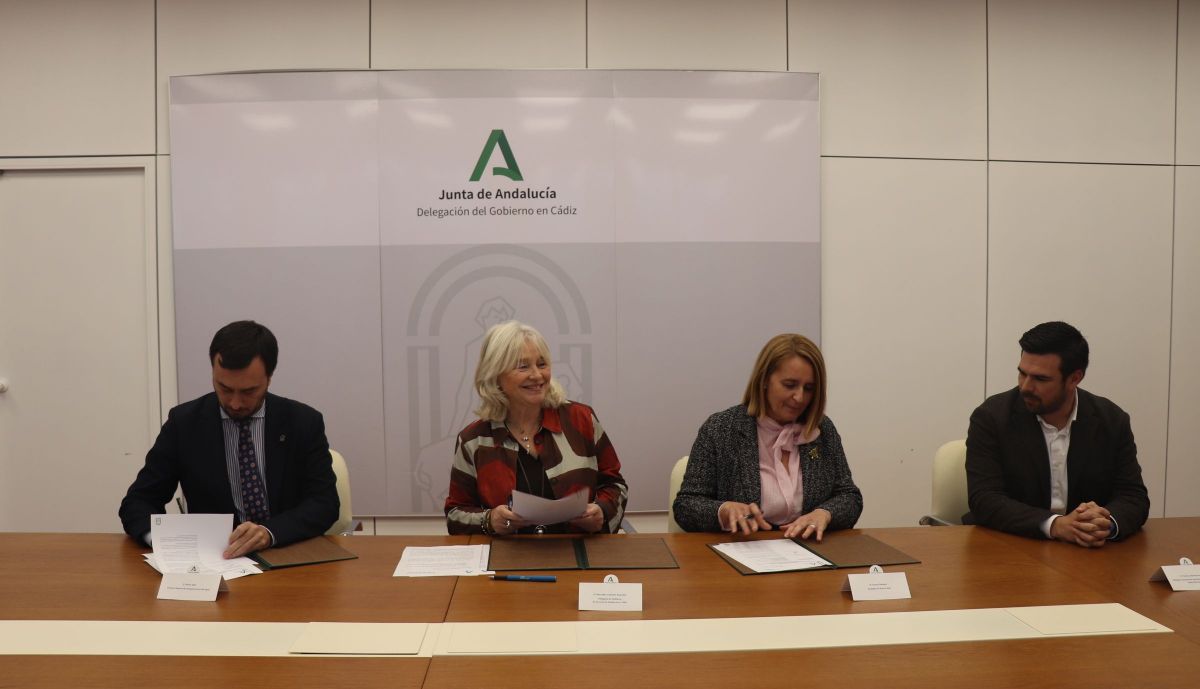 Firma de la entrega parcial de las obras de la EDAR de Puerto Real.
