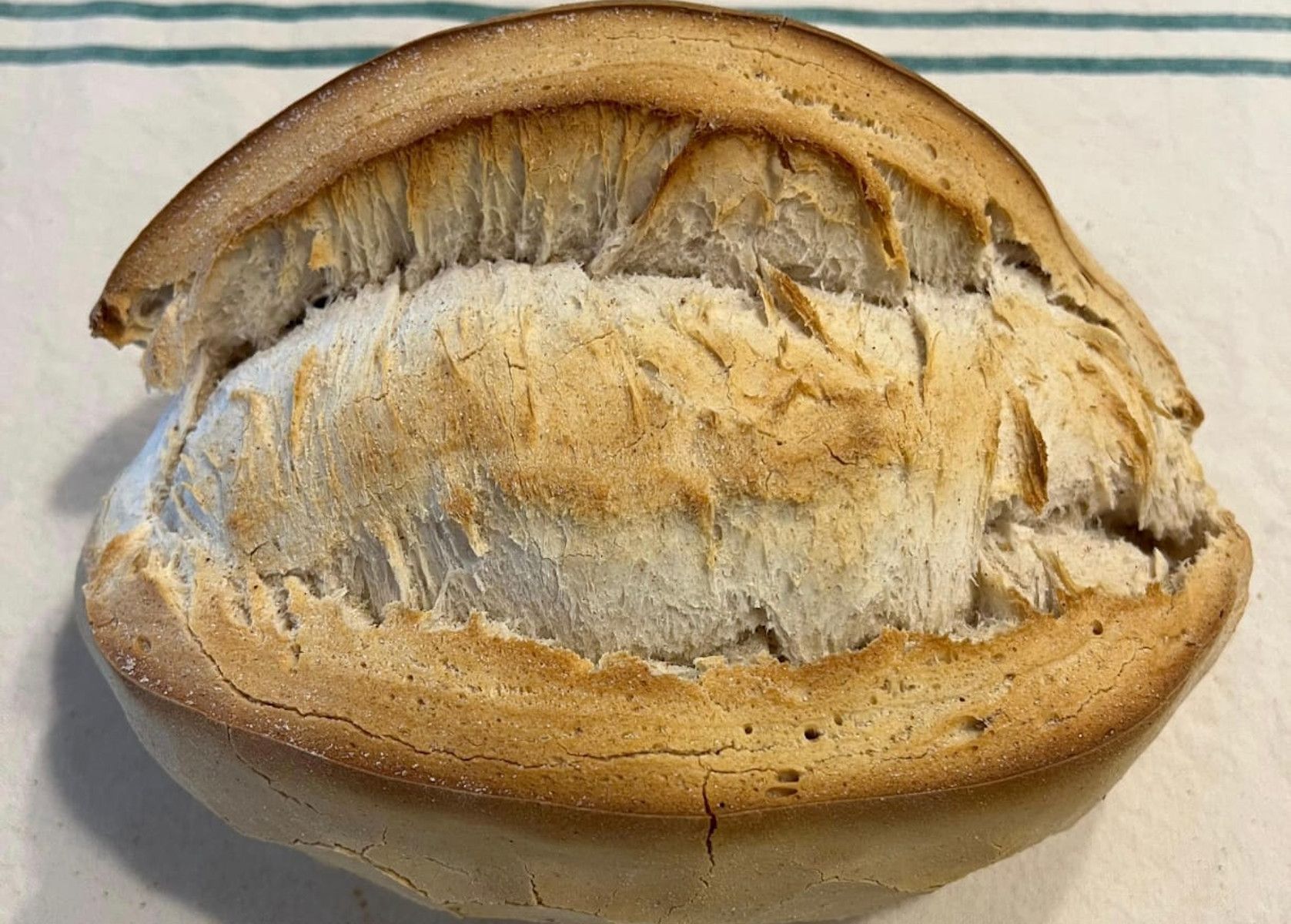 Pan artesanal del obrador de Ignacio en Cádiz.