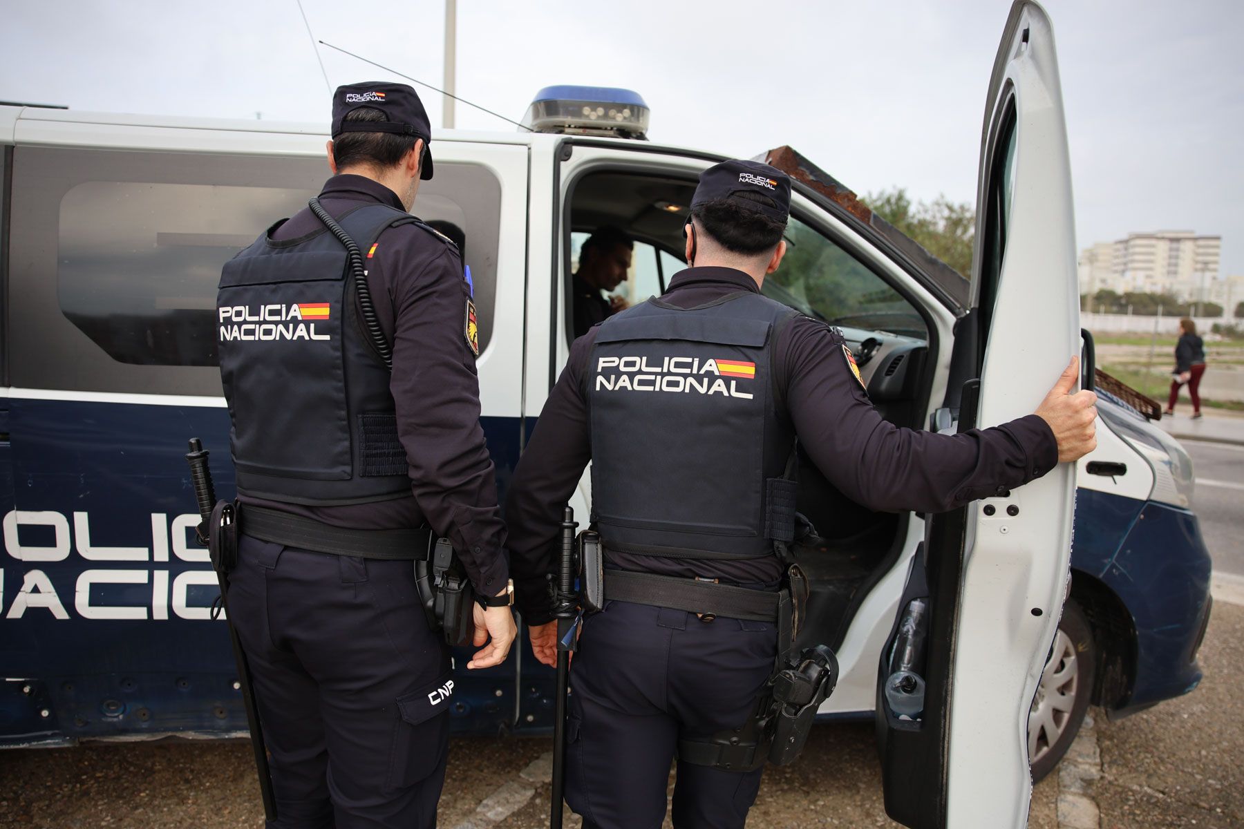 Policías nacionales en Cádiz. Policías nacionales en Cádiz.