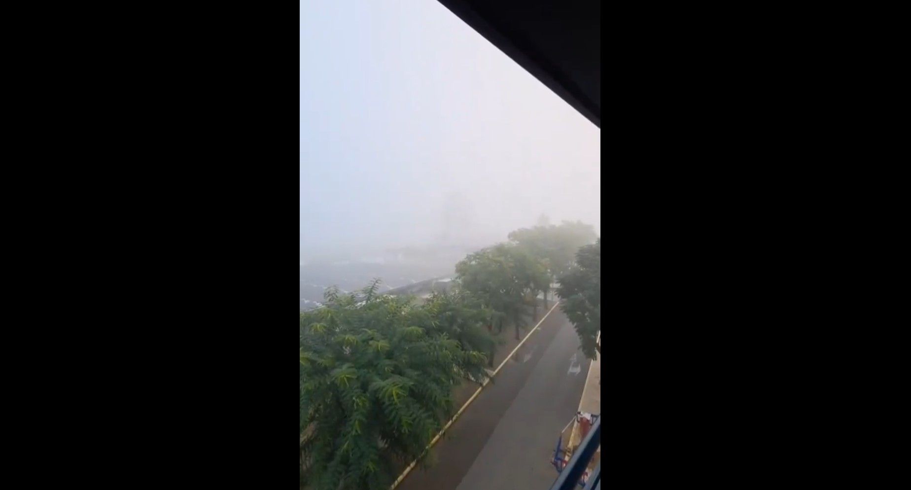 Niebla en el aeropuerto de Sevilla.