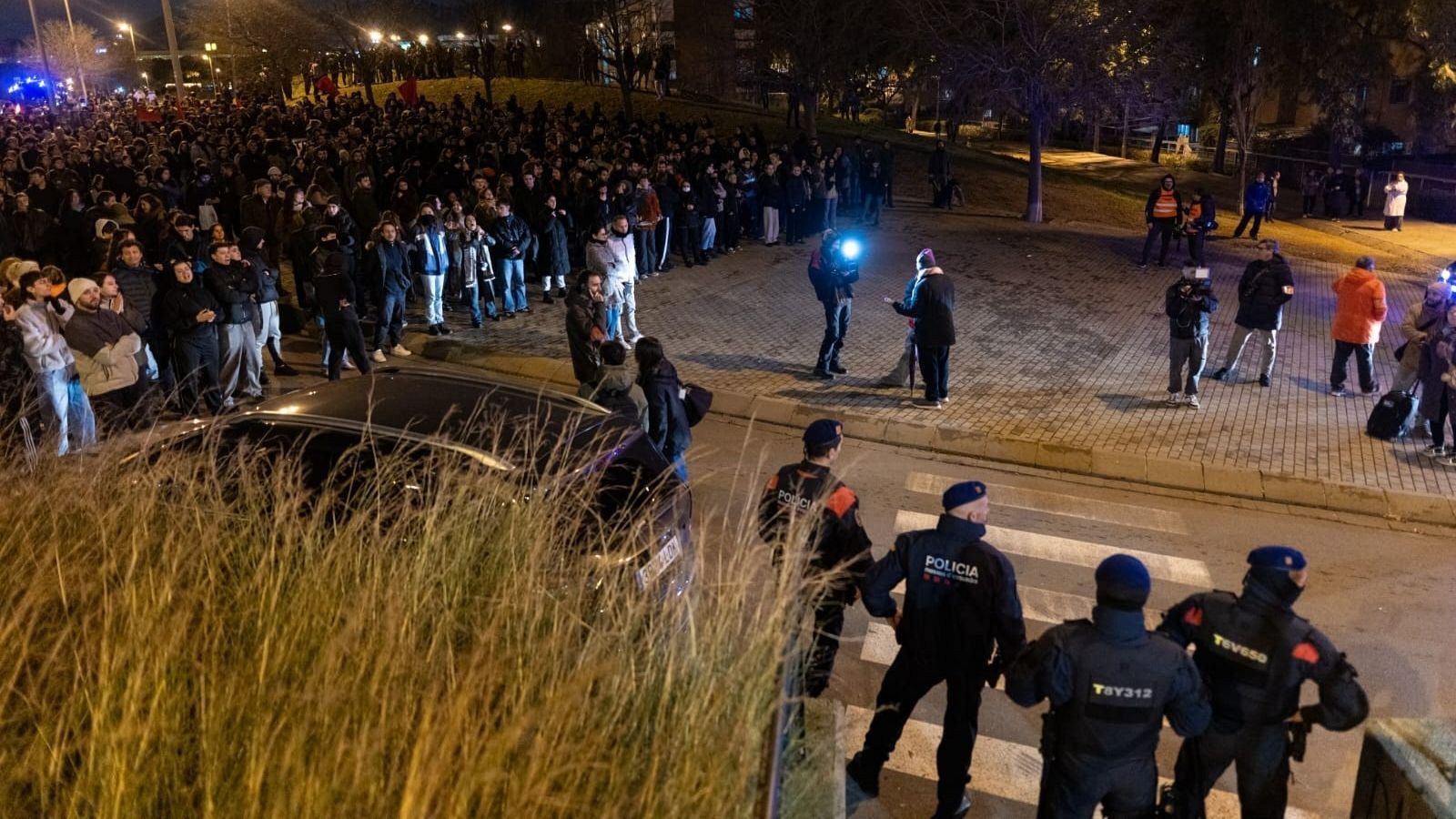 Desalojo en Badalona en una imagen de RTVE.