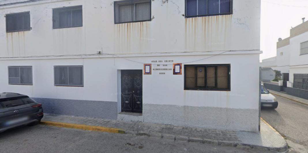 Almacén de la Hermandad del Santísimo Cristo de las Misericordias en Chipiona.