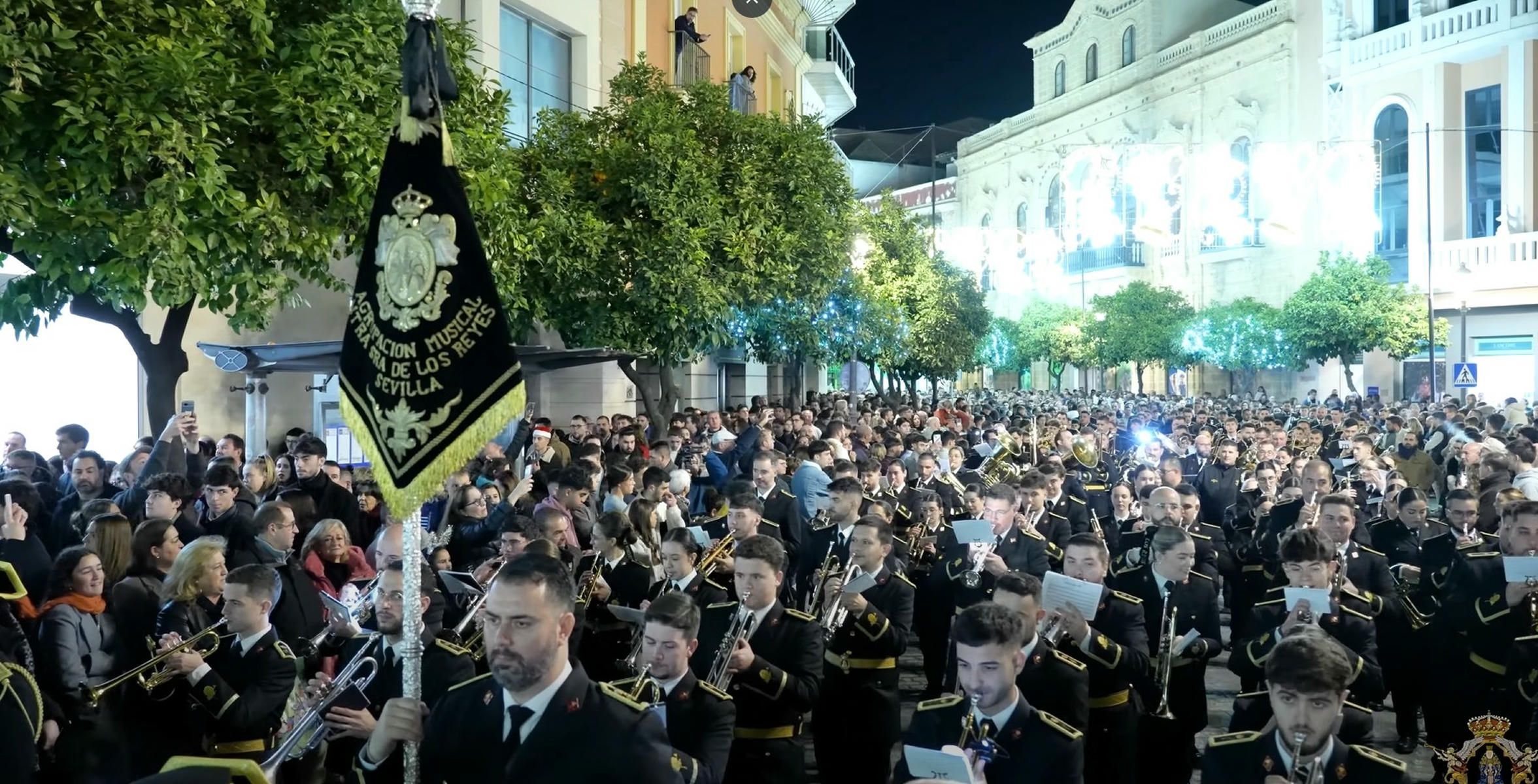 Virgen de los Reyes, en pasacalles navideño en Jerez en 2024.