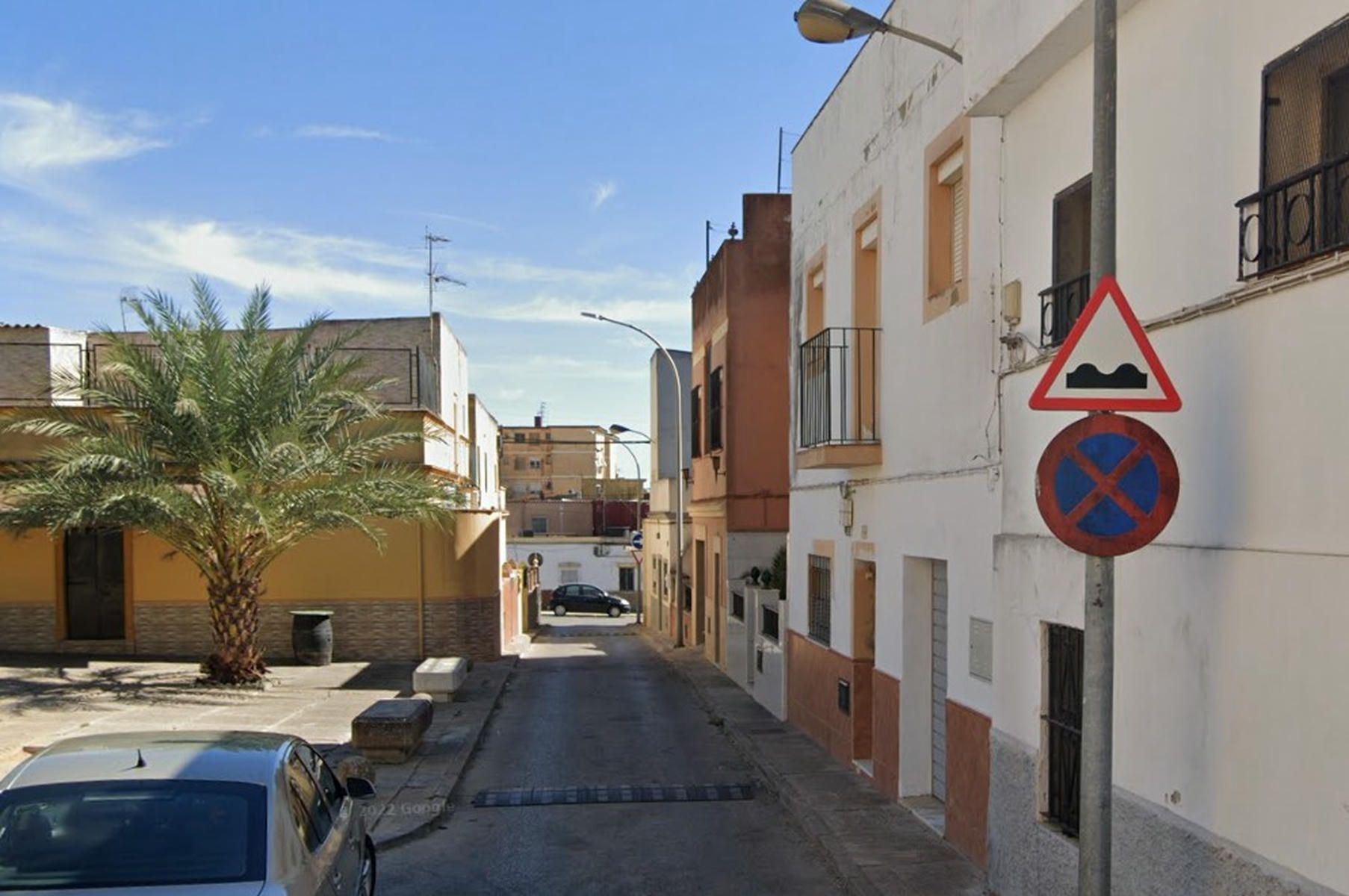 La calle en que se produjo el suceso en Picadueñas.