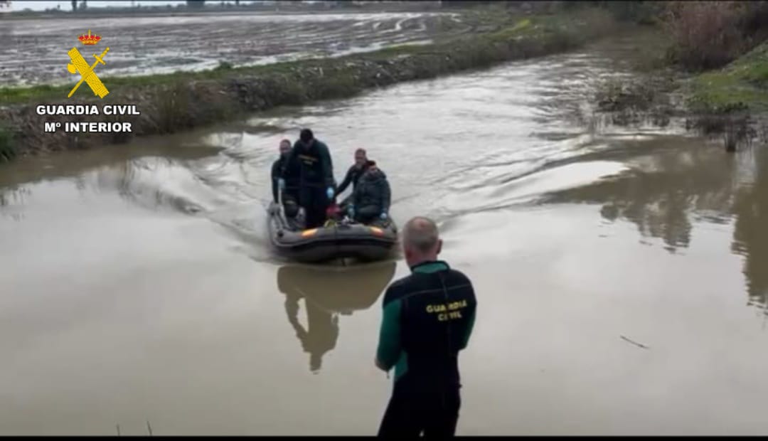 Las labores para hallar el cuerpo.
